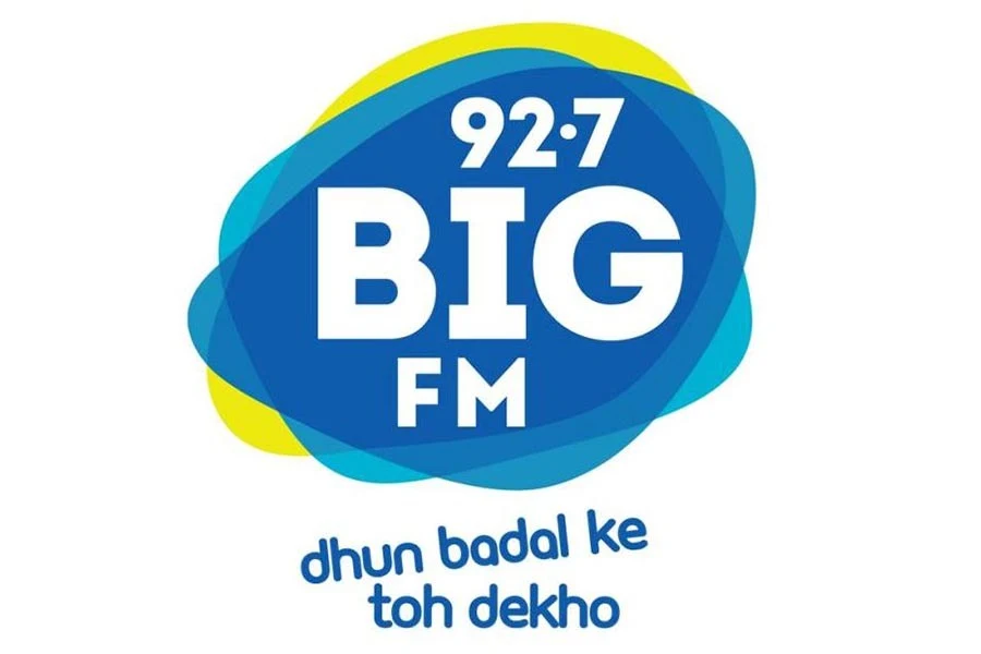 92.7 BIG FM